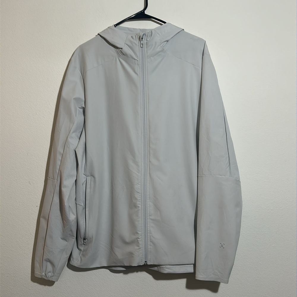 Men’s Lululemon Warp Light Packable Jacket in Large